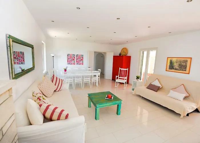 Da Sofia Casă la țară